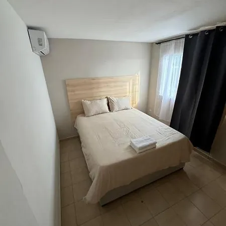 Frente A La Playa Apartamento