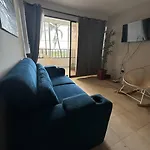 Apartamento frente a la playa