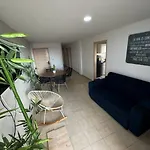 Apartamento frente a la playa